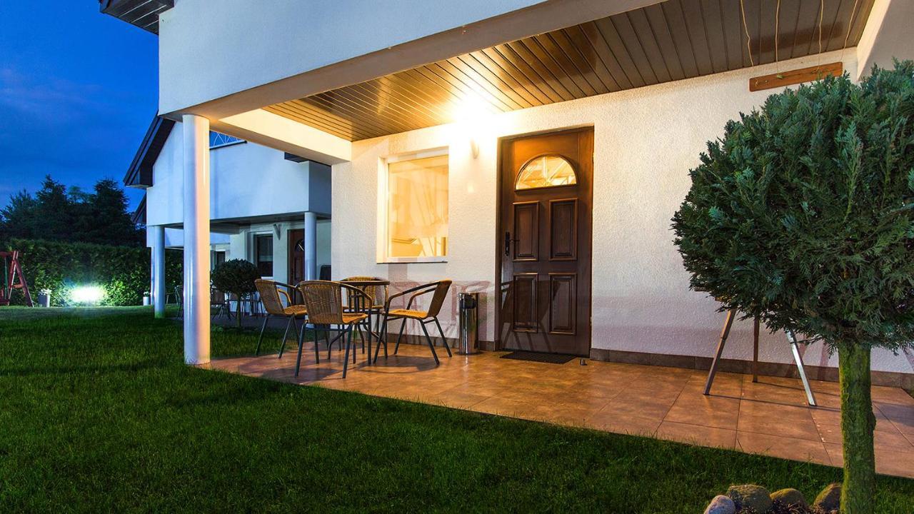 Domki Wiktor - Ostrowo - 700M Od Plazy Карвиа Экстерьер фото